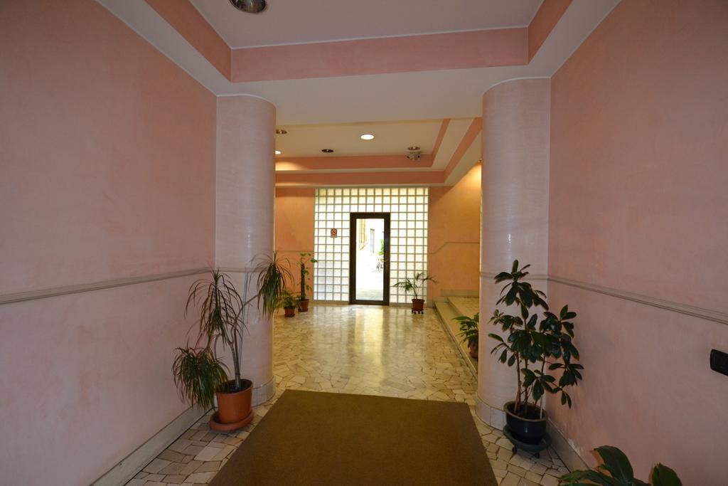 Magenta Apartment Varese Eksteriør bilde